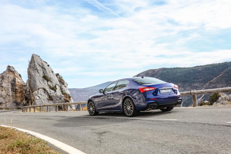  Maserati Ghibli S GranSport 2017 года  (фото 37 из 40)